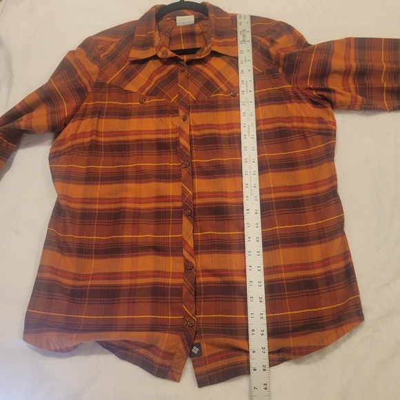 Columbia Plaid Button-Up Shirt Top Blouse Women's Size XL - Picture 4 of 6